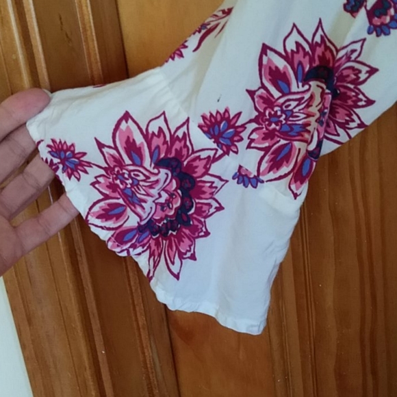 Old Navy Off the Shoulder Lined Floral Bell Sleeve Tunic Top /Mini Dress XS - Picture 2 of 12